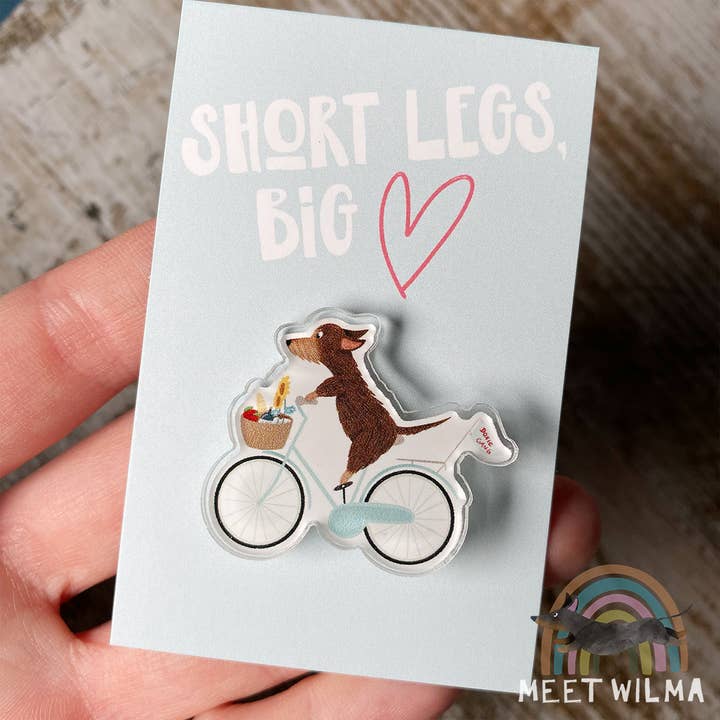 Pin acrílico «Doxie Gang» para chaqueta de cuero para venta al por mayor de Meet Wilma