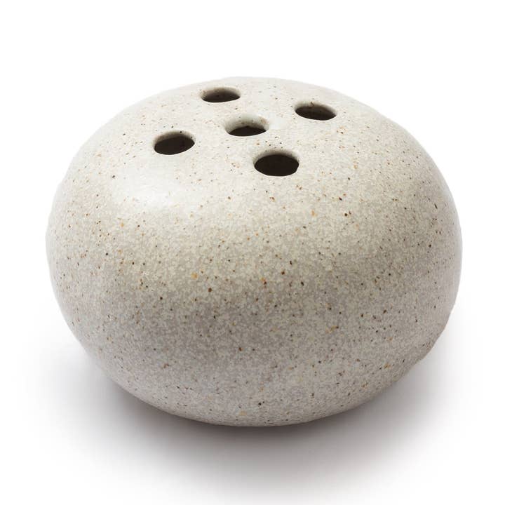 Sugarboo & Co – wholesale Vase – Speckled Ceramic Frog Vase0