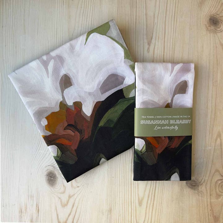 Susannah Bleasby Art - Vendita all'ingrosso Strofinacci - Canovaccio da cucina in cotone beige con stampa floreale2