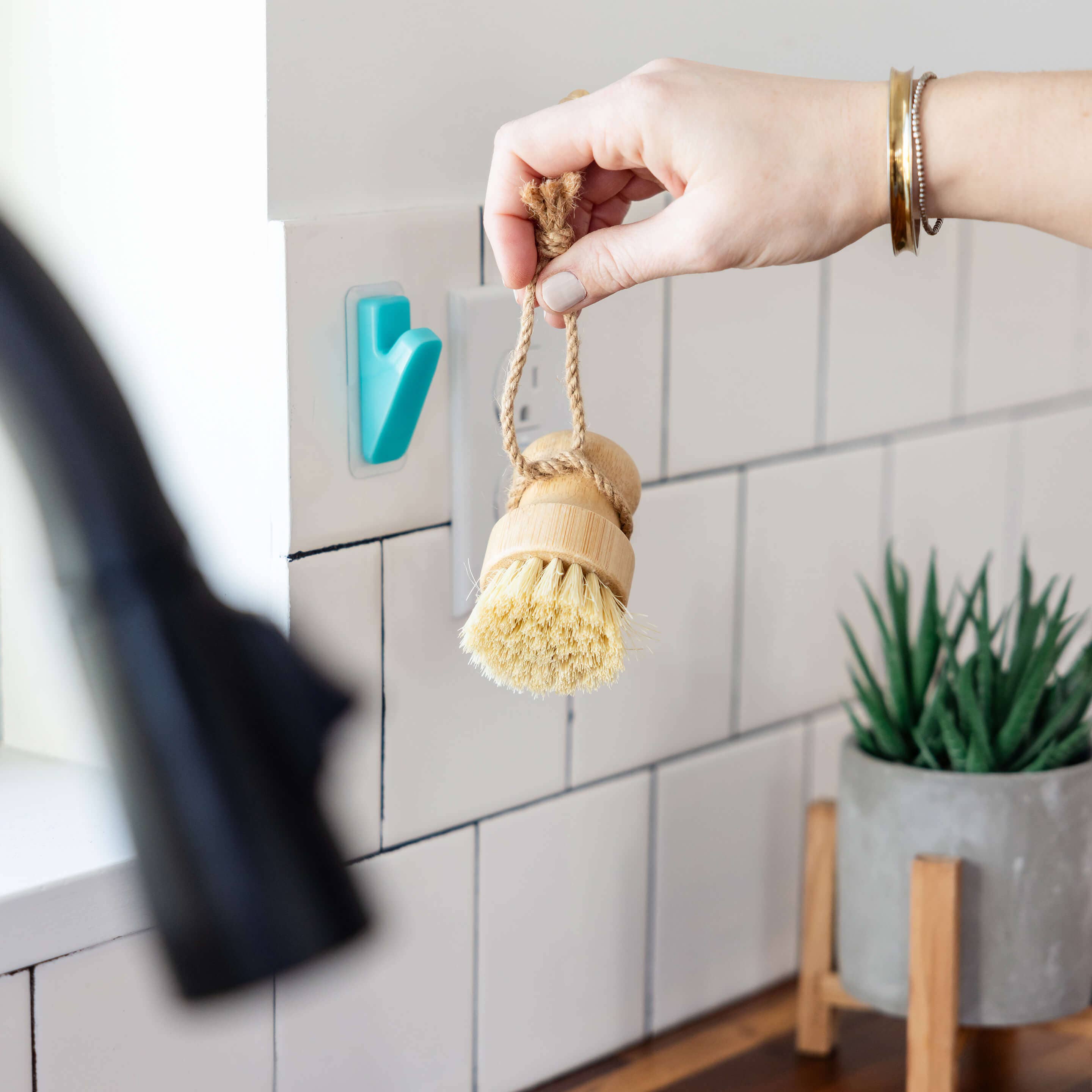 Three by Three Seattle - Wholesale Bath Caddy - aquafolio shower set of 527