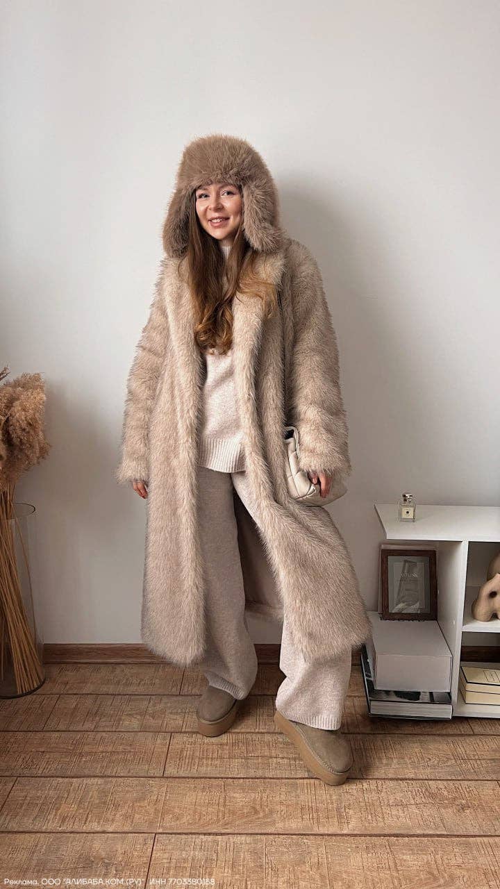 Suhkasana – wholesale Mjukisset – Dam – Polotröja med sidoslits och stickad tröja samt byxor med vida ben6