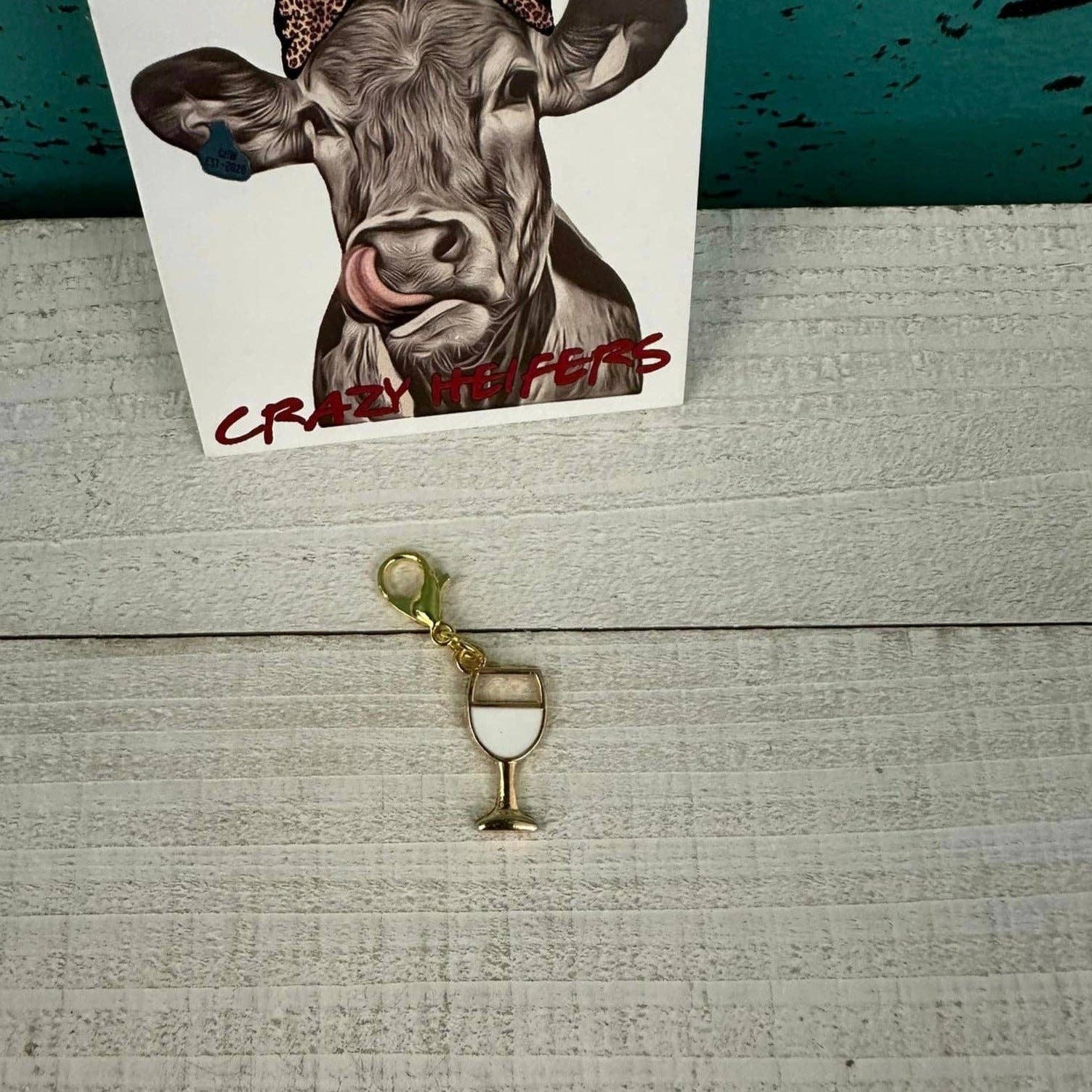 Crazy Heifers Wholesale - Wholesale Individual Charm/Pendant - Clip-on Charms Gold Tone V231