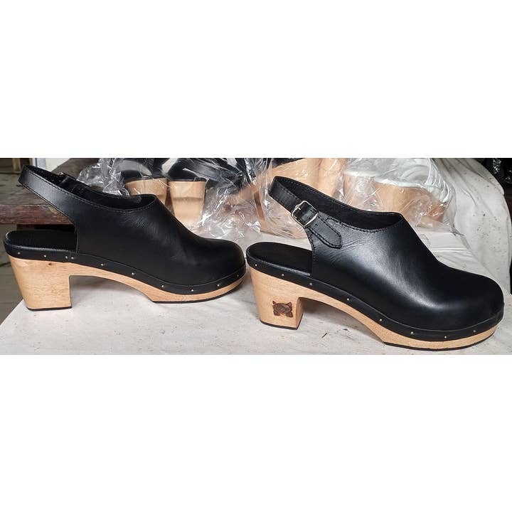 OMES - Wholesale Clogs - Women's - Sunny: Closed Toe Modern Swedish Clog With Ankle Buckle4