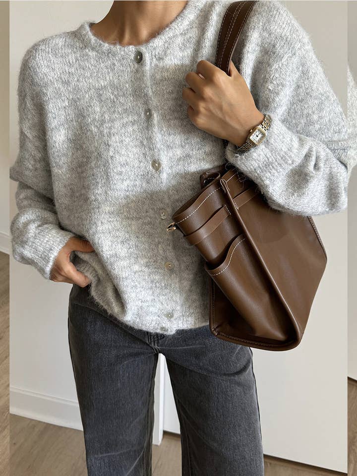 Dipped Shop - Wholesale Cardigan - Women's - Vintage Crew Neck Long Sleeve Knit Cardigan DP25E5344