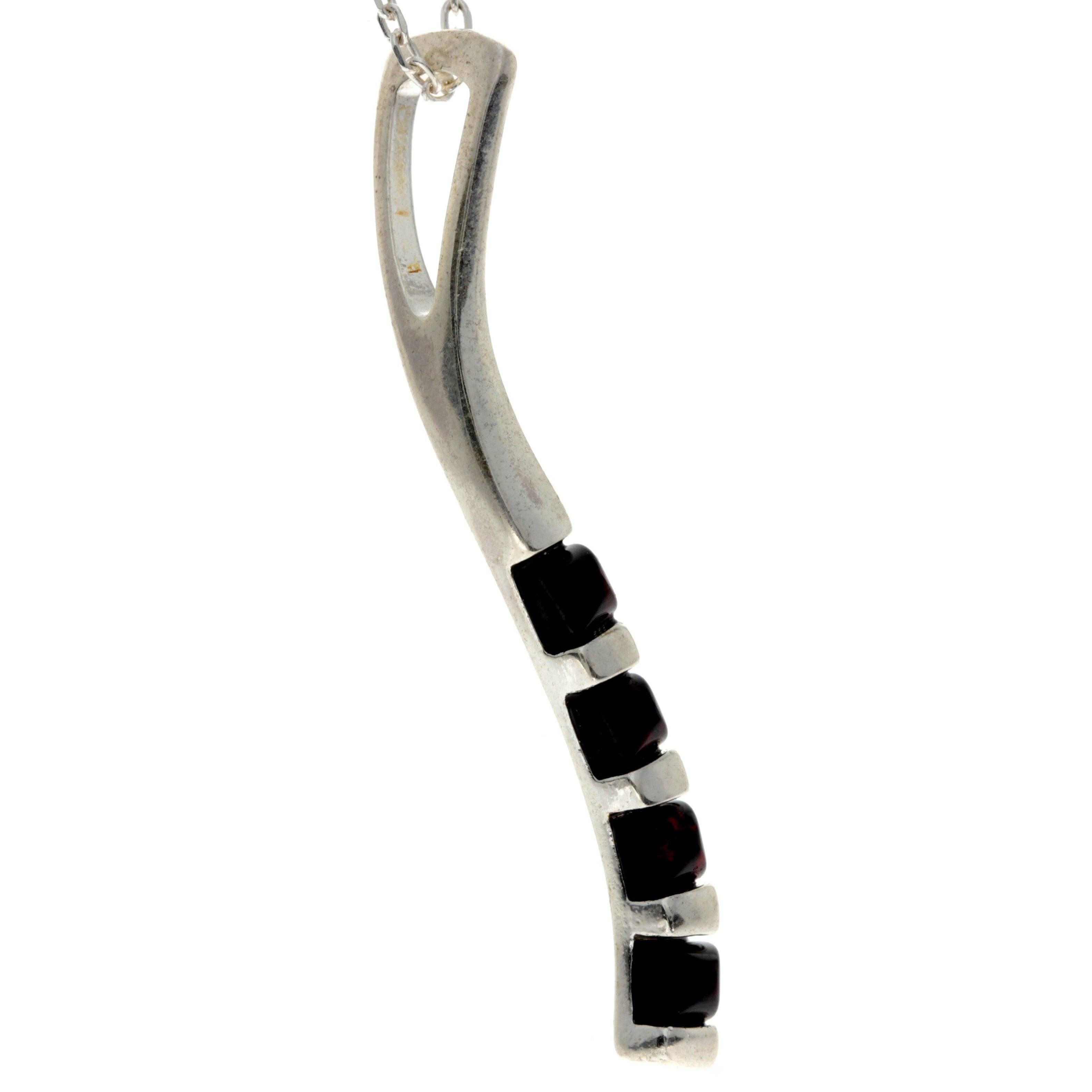 SilverAmber Jewellery - Vendita all'ingrosso Collana con ciondolo/pendaglio - Ciondolo dal design moderno in argento Sterling 925 e ambra baltica - GL20218