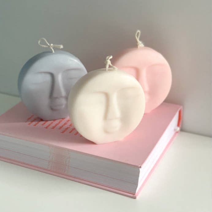 Dusty Rose Bodega - Wholesale Novelty Candle - MOON face3