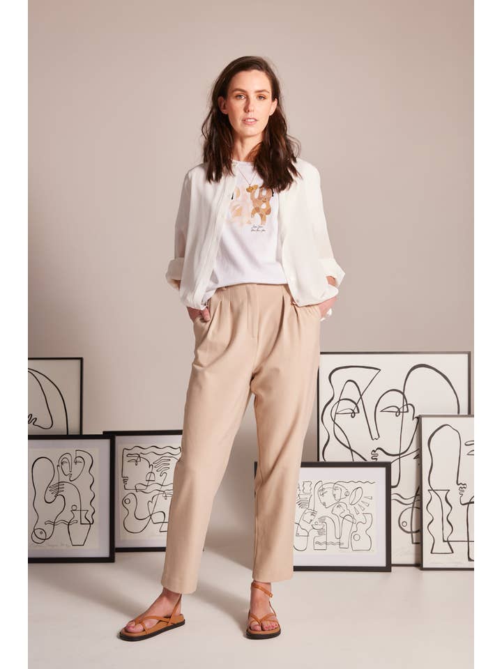 Allora - Wholesale Screen printed t-shirt – Women′s - 'Modern Women' Octavia Tomyn x Allora Tee - Limited Edition4