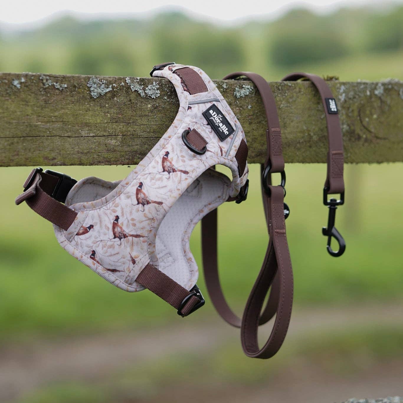 The aDoraBle Pooch Company - Wholesale Tuig voor huisdieren - Hond - Hike & Go™ Harnas - Farmland Fazant19