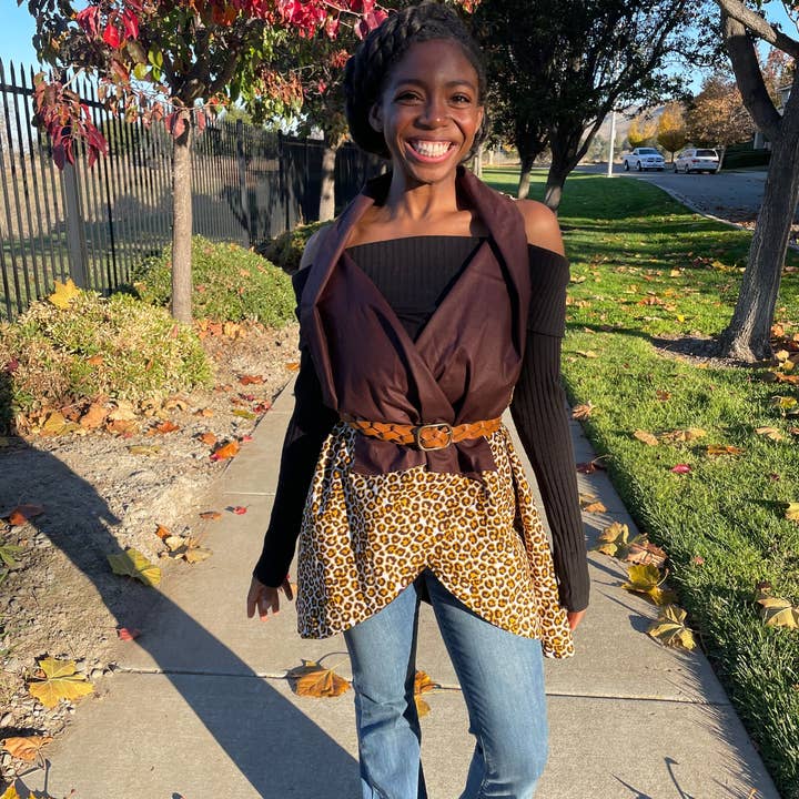 Vendbar Poncho for engroshandel hos ShopConsciously