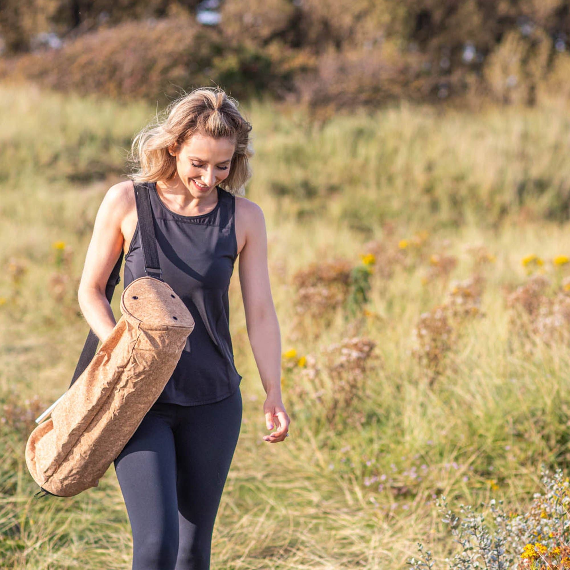 Myga - Vendita all'ingrosso Borsa da yoga - Borsa porta tappetino yoga in sughero7