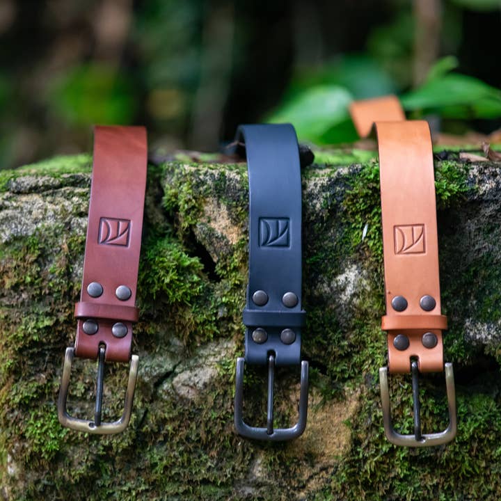 RŌMFRĒ Leather Belt for wholesale by Rōmfrē Travel Co.