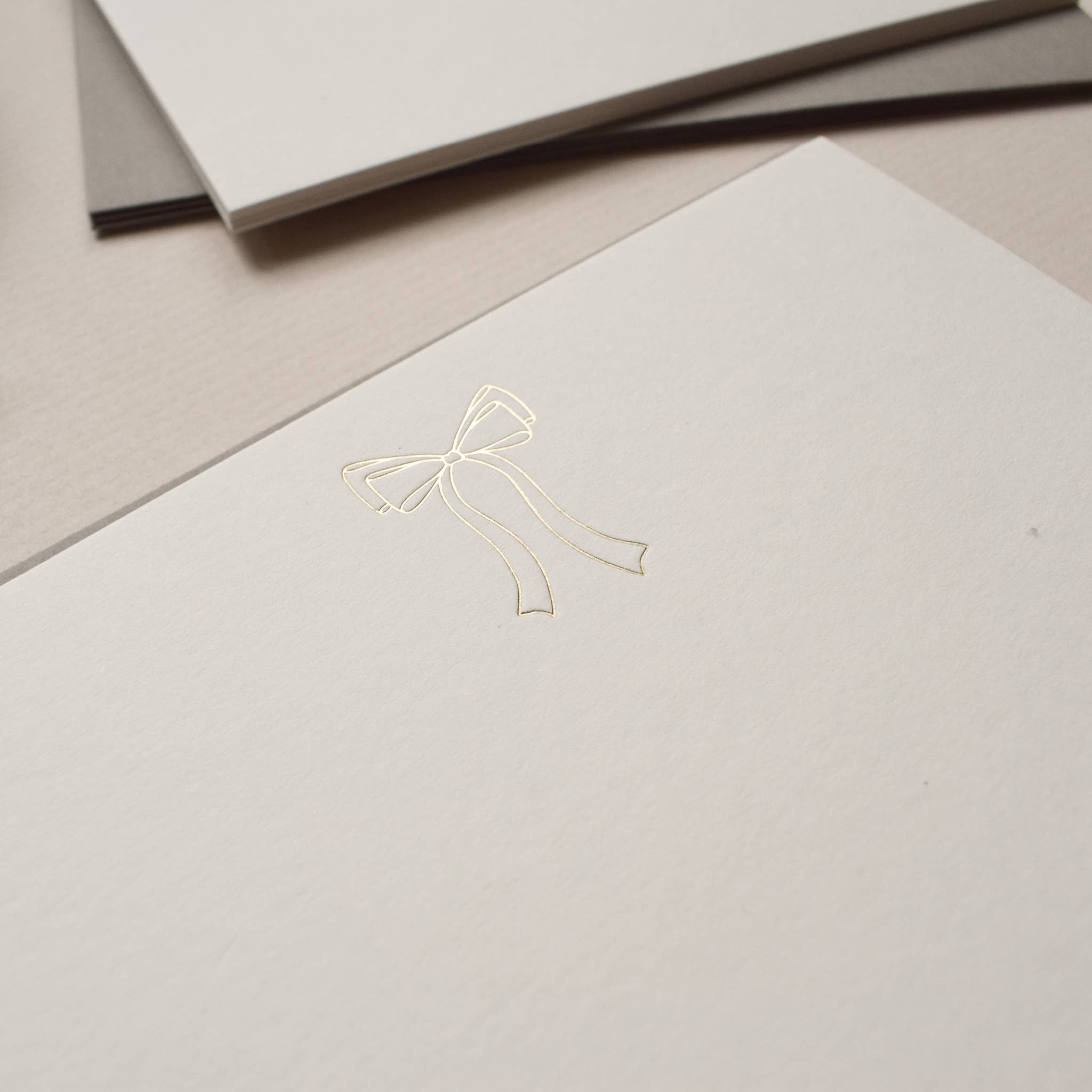 Jennifer Tune – wholesale Stationery/notecard set – Set of Five Notecards printed with a Gold Bow4