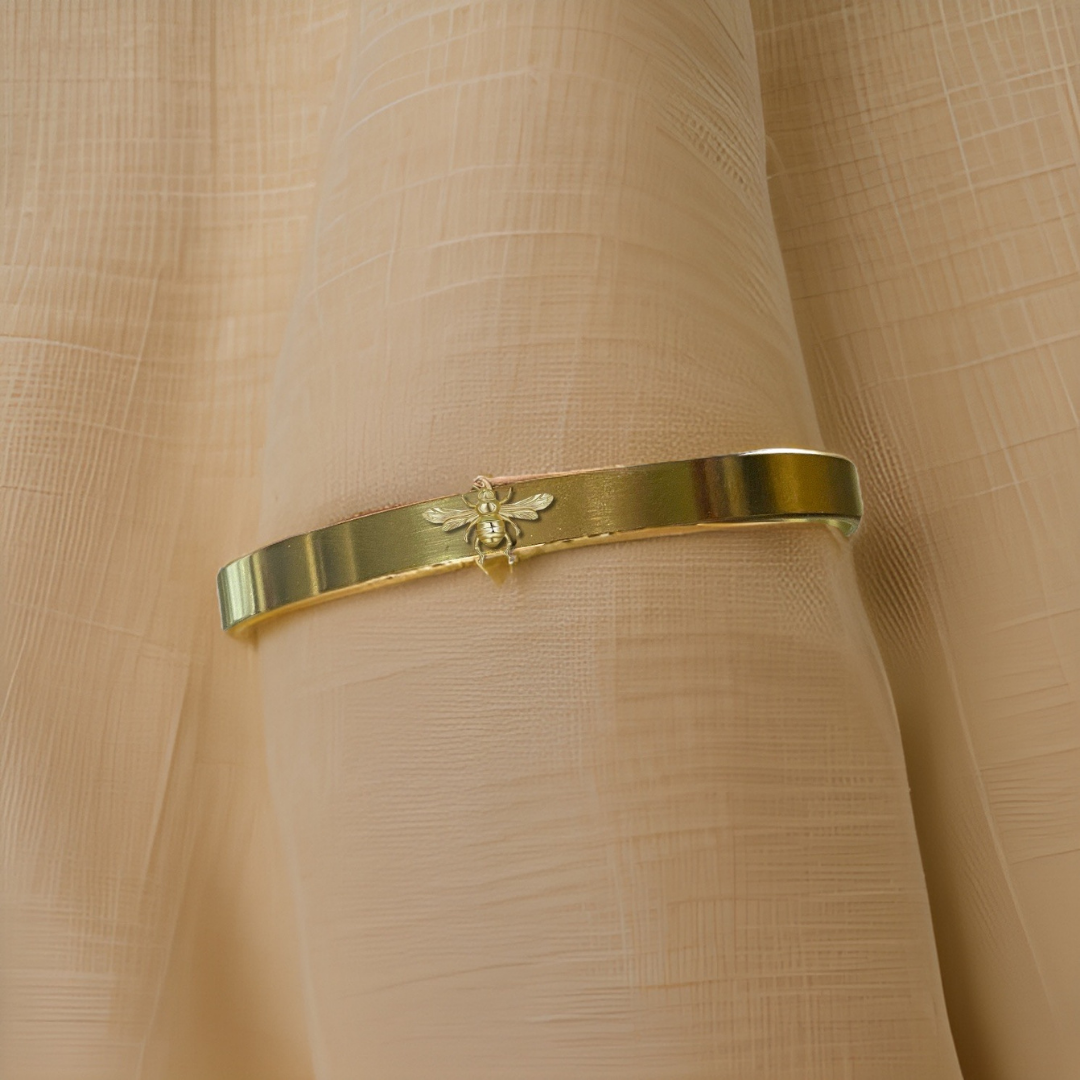 Anthologie, Co. - Wholesale Cuff Bracelet - Queen Bee Cuff Bracelet - Bee Embellished Bracelet9