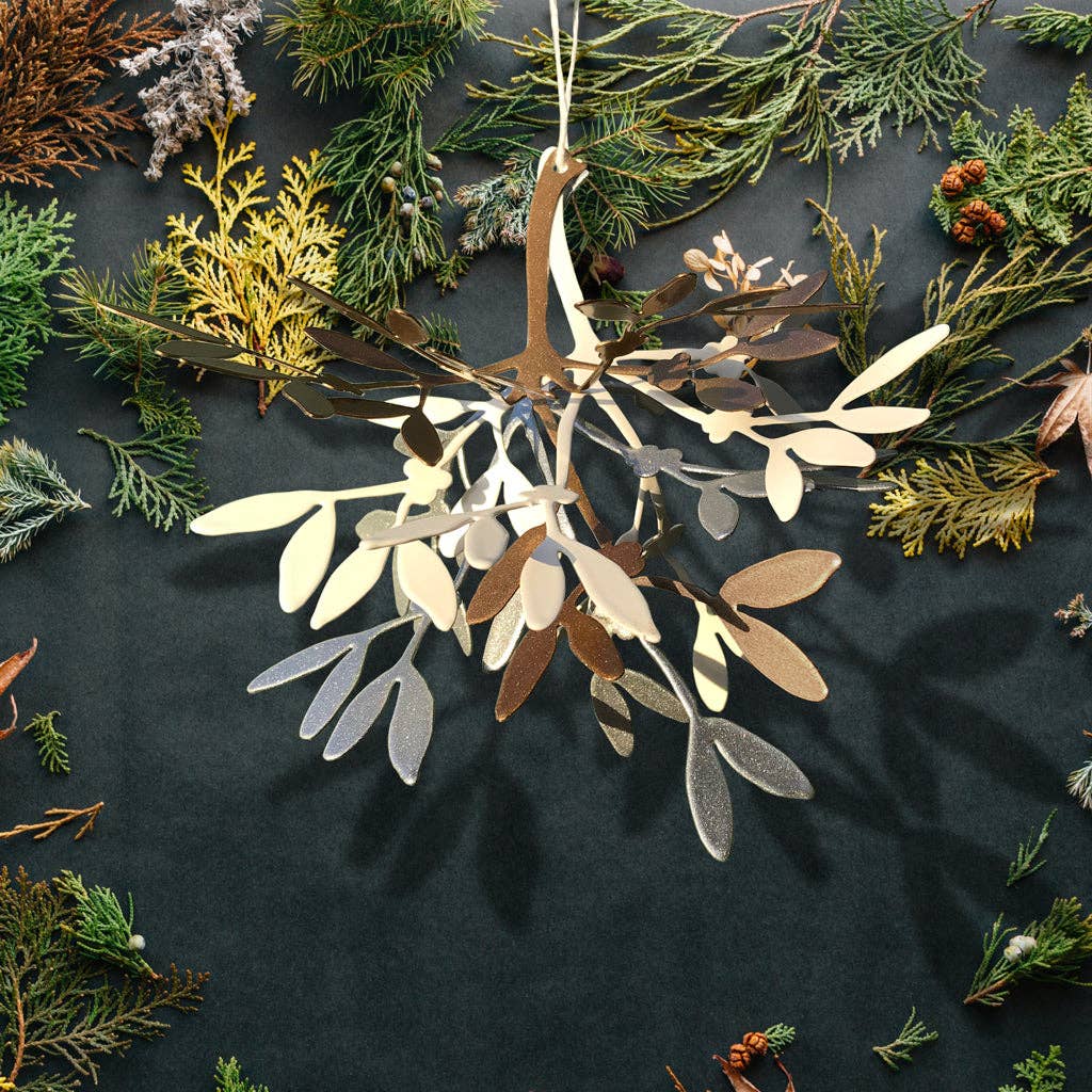 A Blackbird Sang - Wholesale Christmas Decoration - Christmas Decorations - Mistletoe - Three pieces in gold, silver, cream - metal11