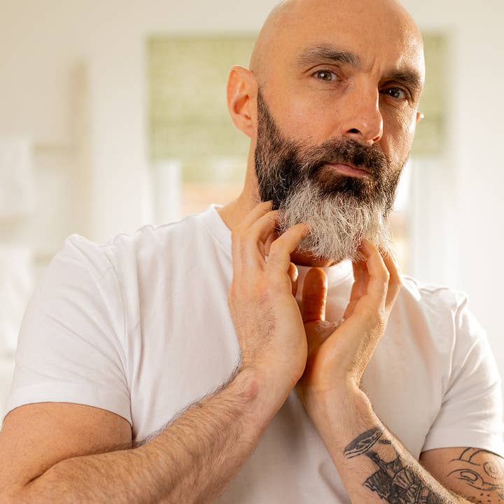 Shakeup Cosmetics - Wholesale Beard Styling Product - THE MANE EVENT Beard Oil Serum1