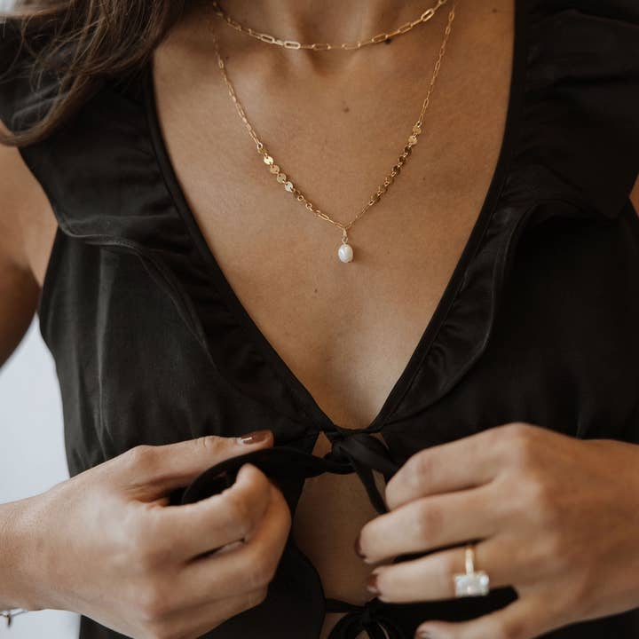 Collier de perles d'eau douce Koa rempli d'or pour la vente par True by Kristy Jewelry