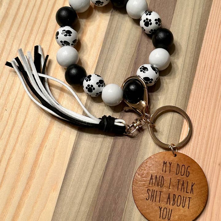 Porte-clés My Dog and I Talk... pour la vente par Southern Sawdust Mercantile