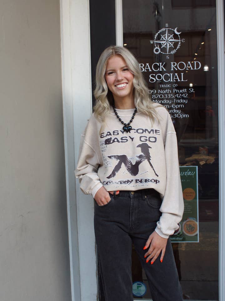 Facile à venir, facile à partir Pull ras du cou avec cordon pour la vente par Backroad social trade co