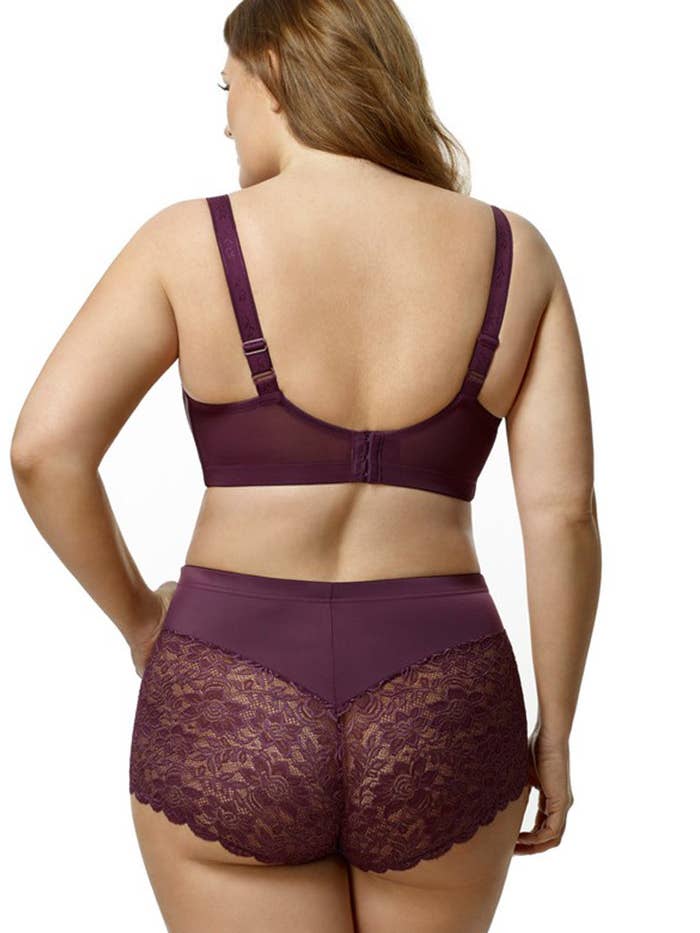Braguita Lacey Curves Cheeky 3311, color ciruela para venta al por mayor de Elila