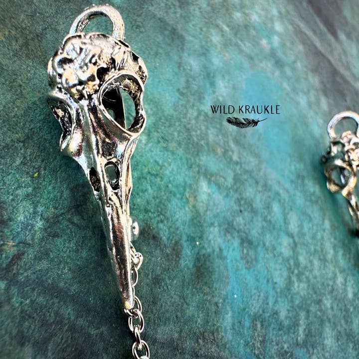 Bird Skull Brooch – Gothic Collar Chain Pin for wholesale by Wild Kraukle
