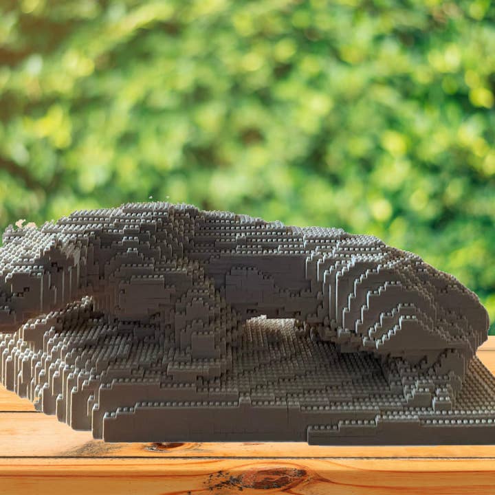 Modèle entièrement construit de statue de lion pour la vente par Inspired Passion Productions,LLC