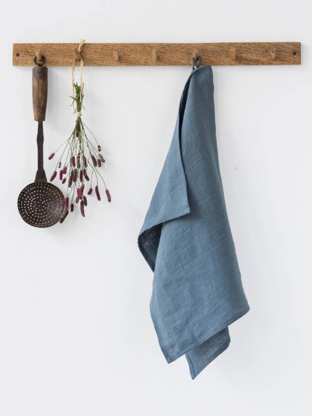 Linen Tea Towel in Gray Blue | Kitchen towel for wholesale by MagicLinen (We handle U.S. import procedures for you)
