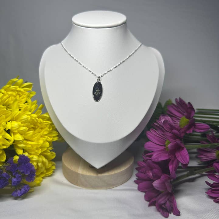 Cow Parsley Oval Necklace for wholesale by Chloe May Creations