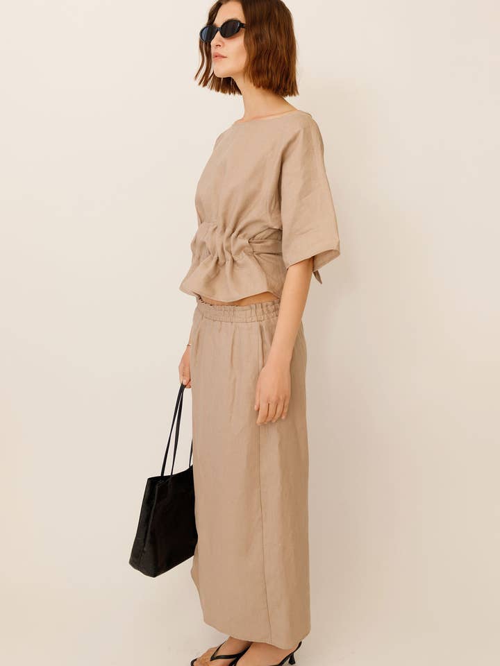 WUESTE - Wholesale Blouse - Women's - Anita Relaxed Linen Top with Belt2