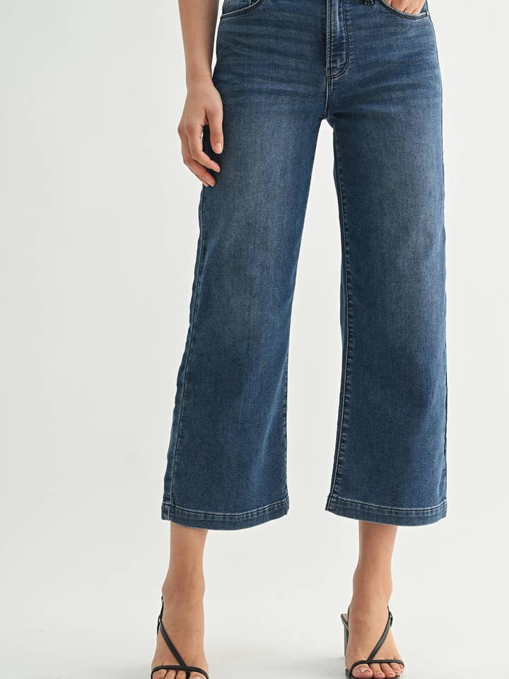 DP830-S - DK - Cropped Wide Sweat Jean for wholesale by JBD