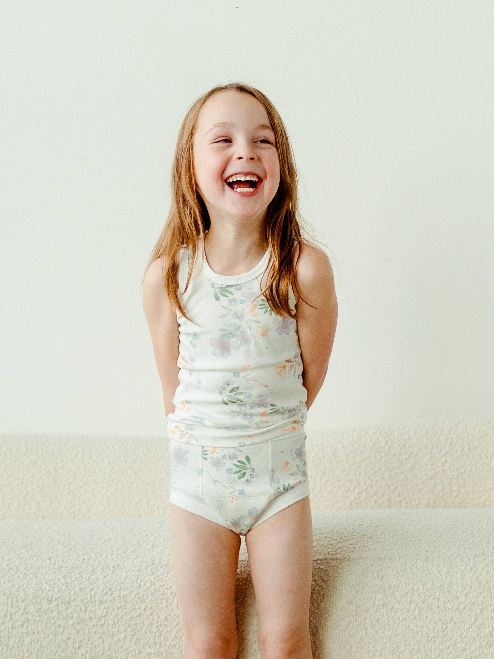 Under the Nile - Wholesale Underwear/Diaper Cover - Baby - Potty Training Pants - Modern Daisy1