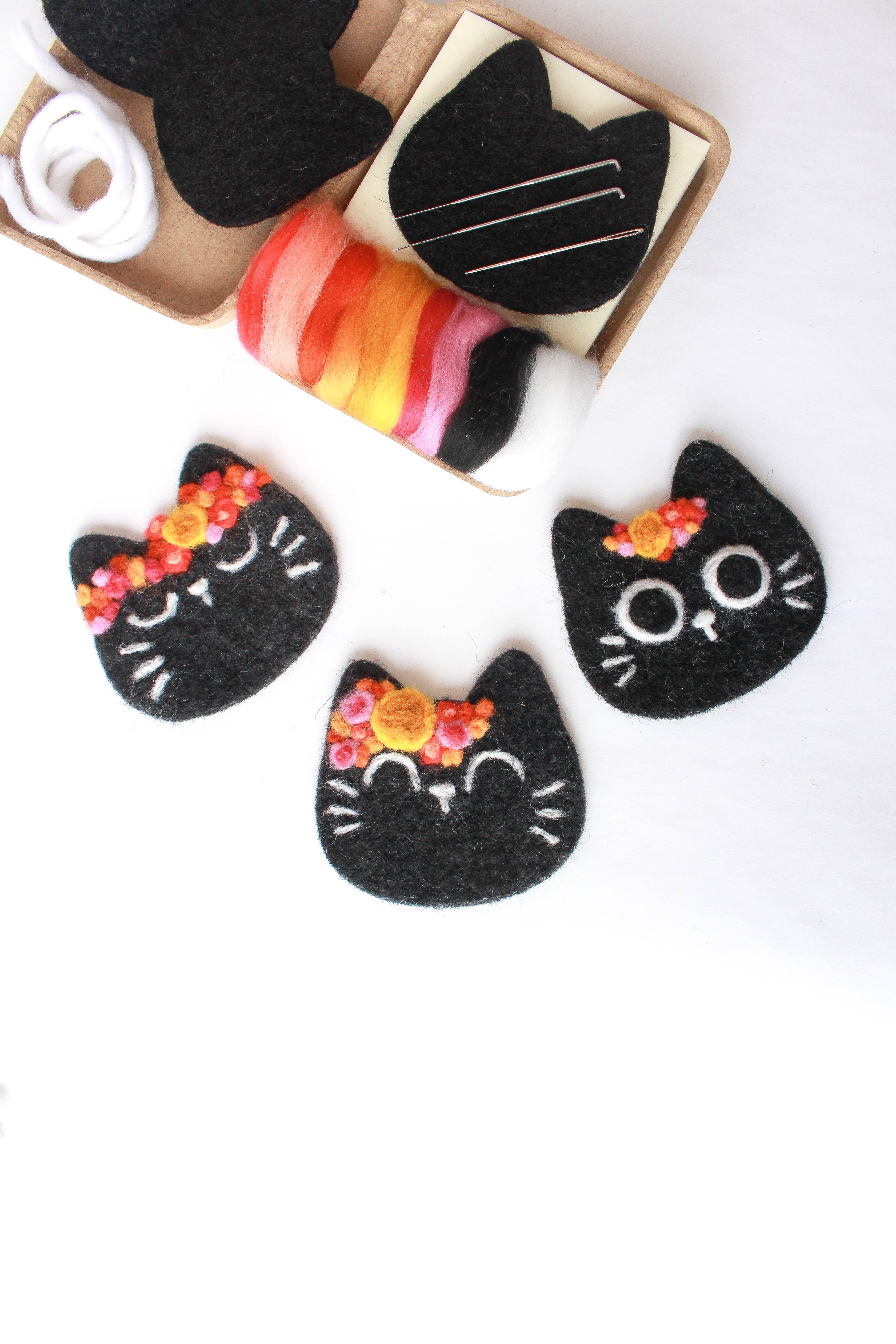 Sheep Creek Studio - Wholesale DIY Craft Kit - Mini Black Cats Felting Craft Kit