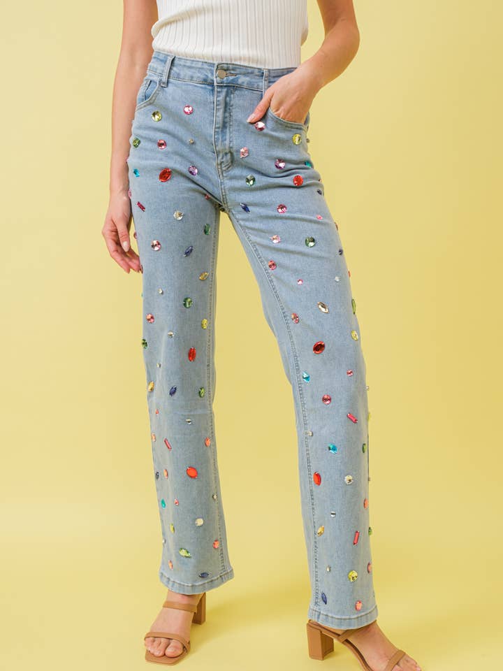 Jeans in denim a vita media con gioielli arcobaleno 23989P. per la vendita all'ingrosso da parte di Blue B