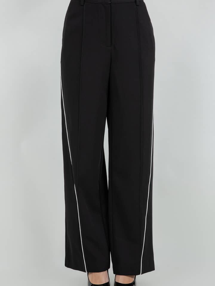 CALÇAS DE TECIDO SUAVE COM VIVO CONTRASTANTE por atacado de Whiteroom+Cactus