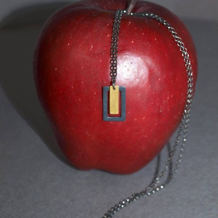 Halskette mit mehreren Schichten, gestapelte Halskette, zierliche geometrische Form für den Großhandel von Fragkiski Designs