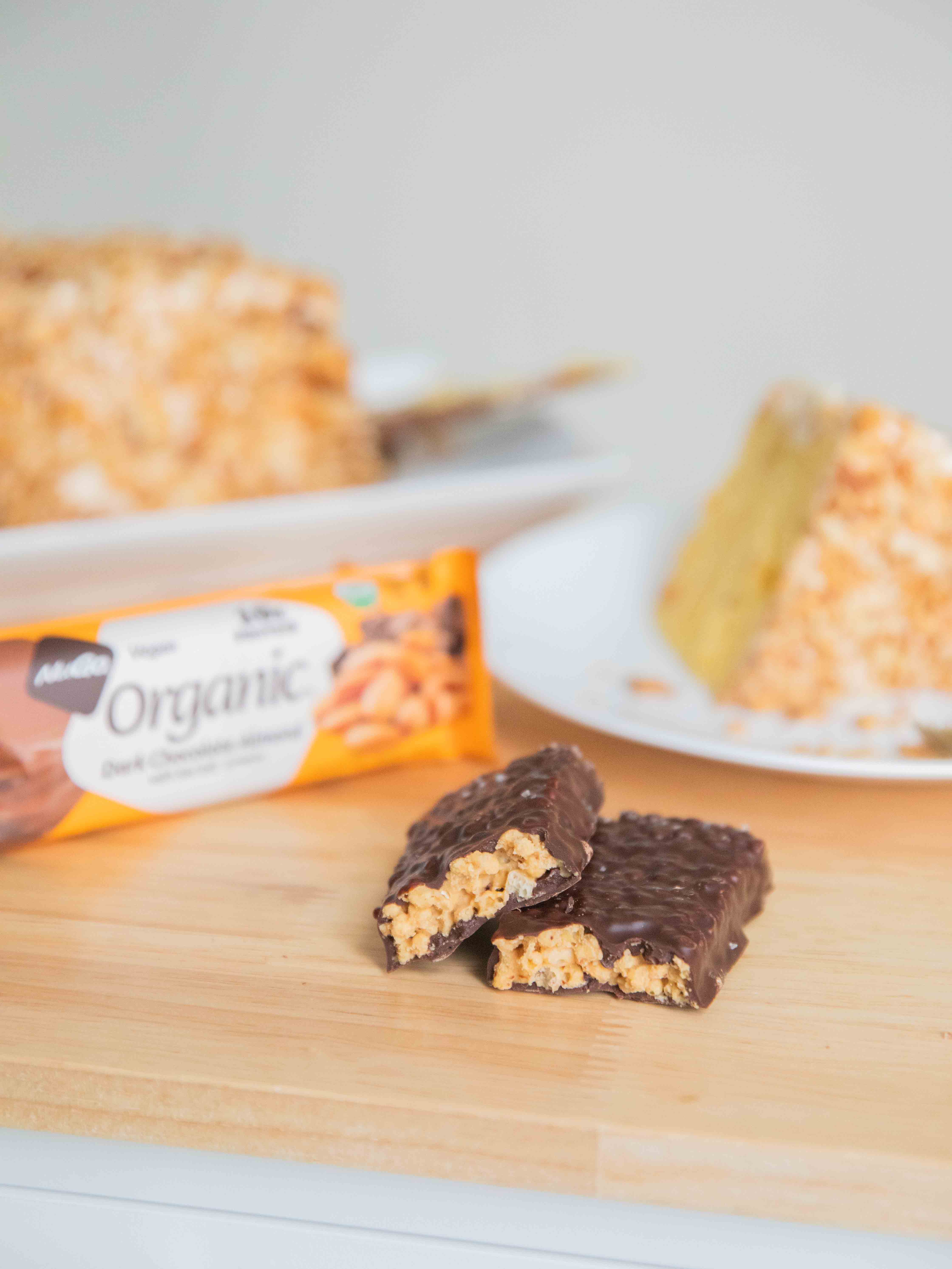 NuGo Nutrition - Wholesale Snack Bar - NuGo Organic Dark Chocolate Almond Protein Bar6