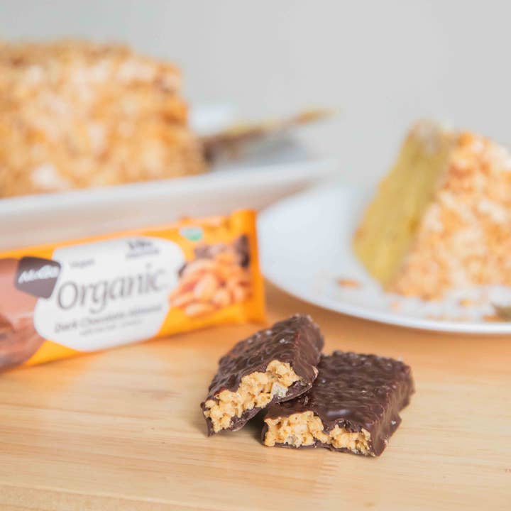 NuGo Nutrition - Wholesale Snack Bar - NuGo Organic Dark Chocolate Almond Protein Bar6