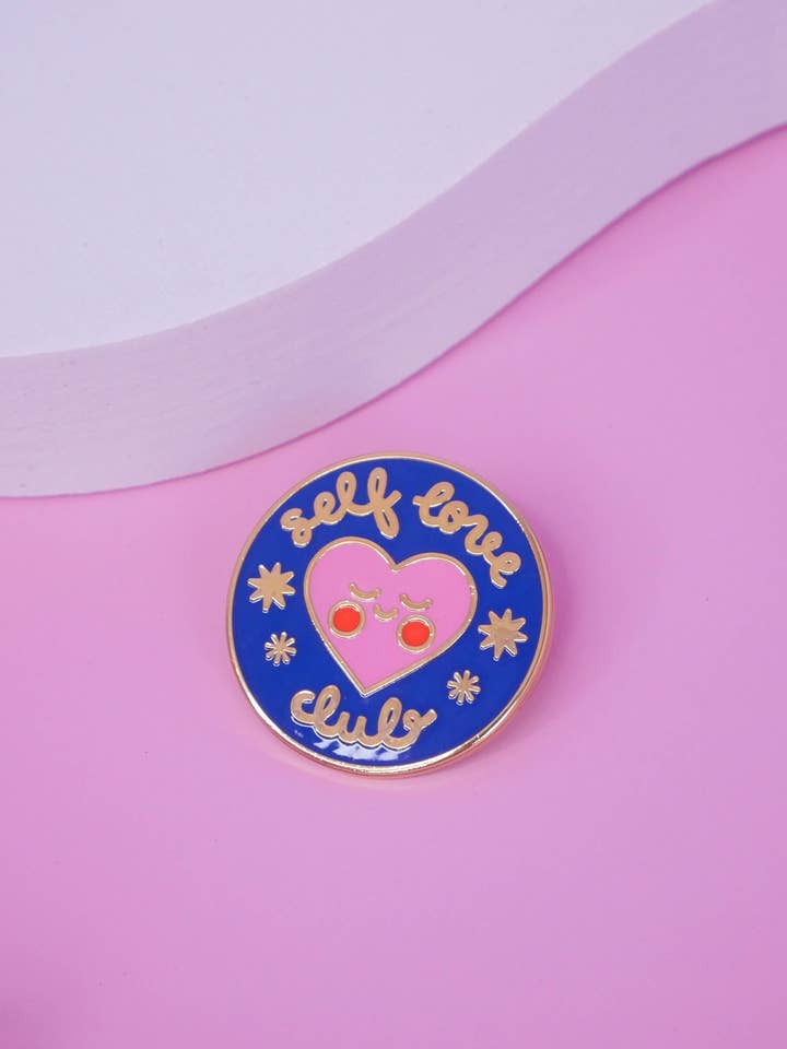 Pin'S Self Love Club Limistic pour la vente par MALICIEUSE