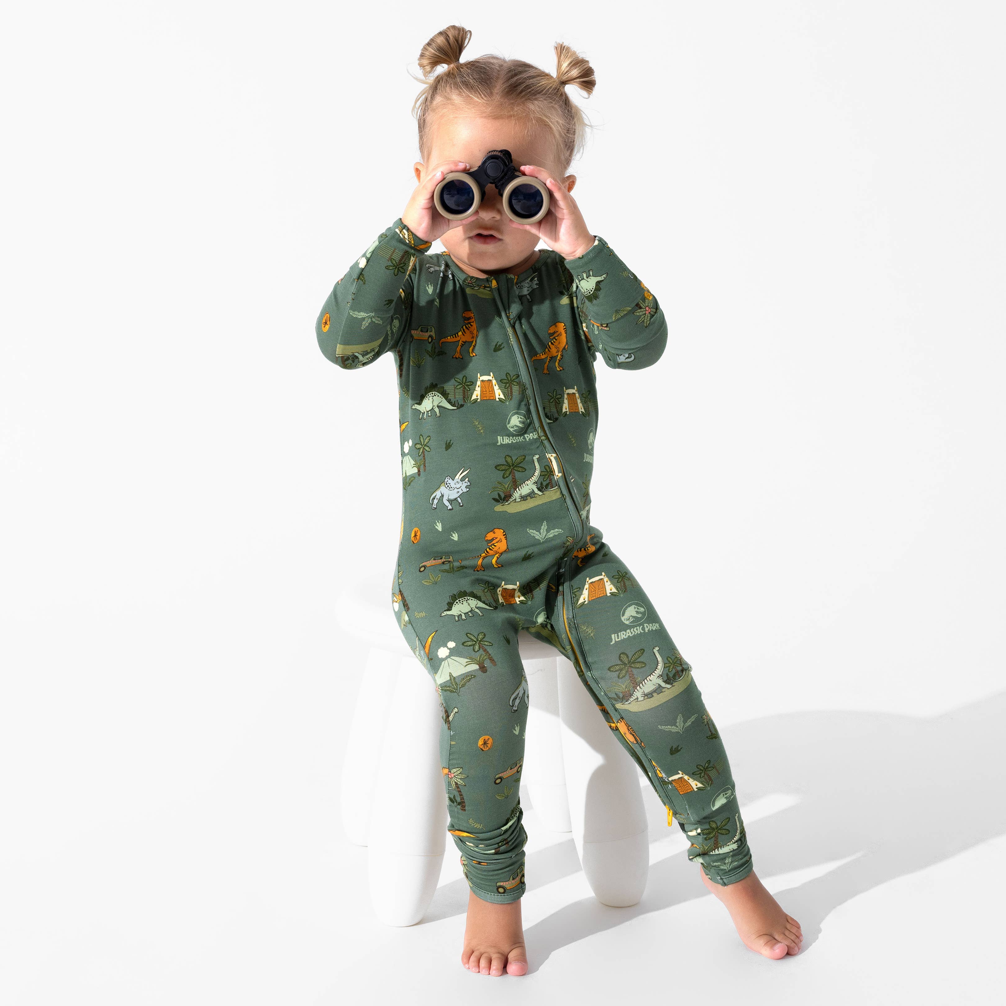 Bellabu Bear - Wholesale Sleepsuit - Baby - Jurassic Park: Safari Bamboo Convertible Footie0
