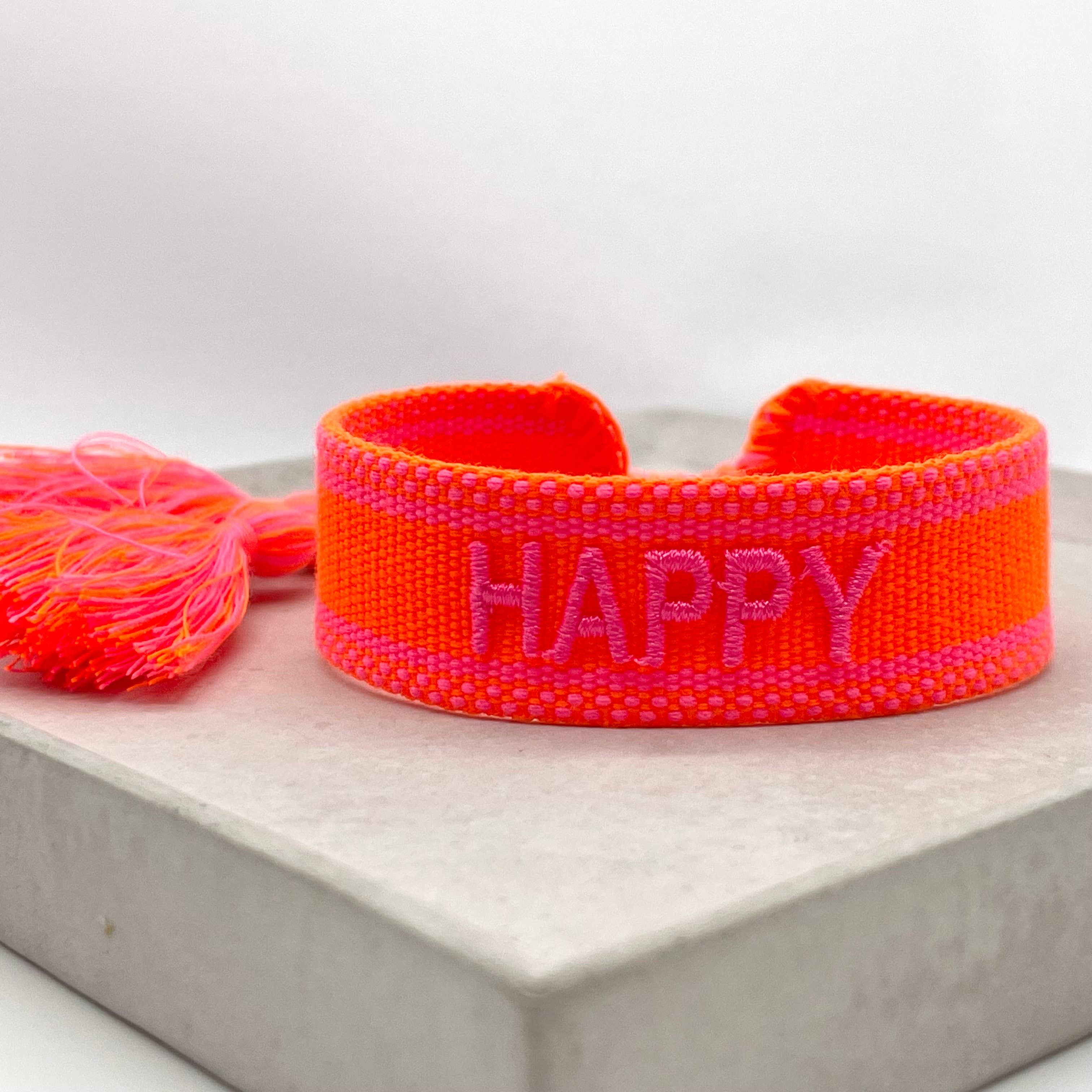 Parsley & Pepper - Wholesale Woven/Braided Bracelet - HAPPY statement bracelet woven, embroidered1