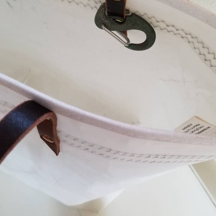 Landfall Leatherworks - Wholesale Tote Bag - Women's - Rhumb Line Sailcloth Tote4
