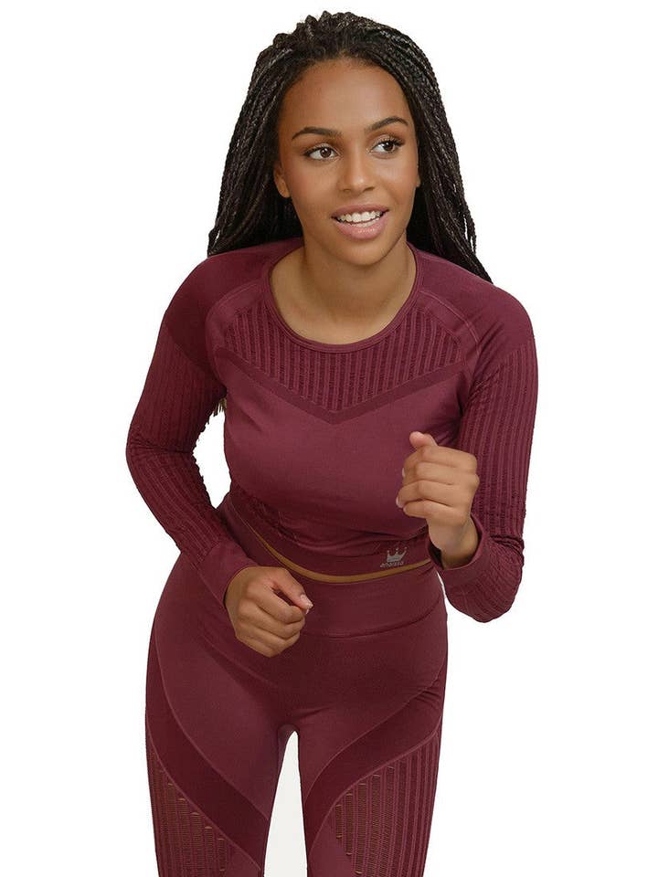 Anaissa - Wholesale Athletic Top - Women's - Seamless 3D sports top, Alisha