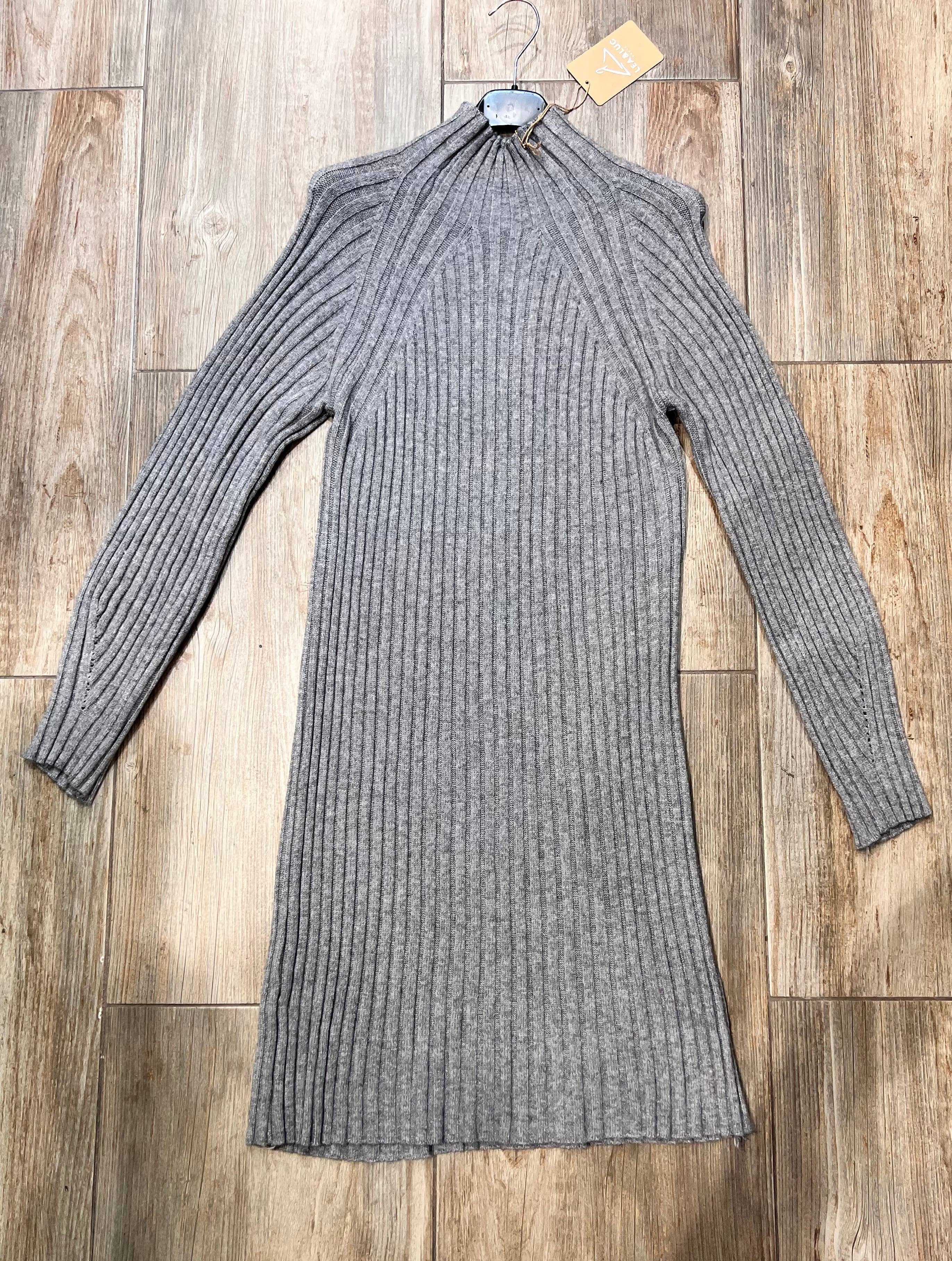 LÉA & LUC – wholesale Klänning - Dam – Randig stickad klänning REF. 222761