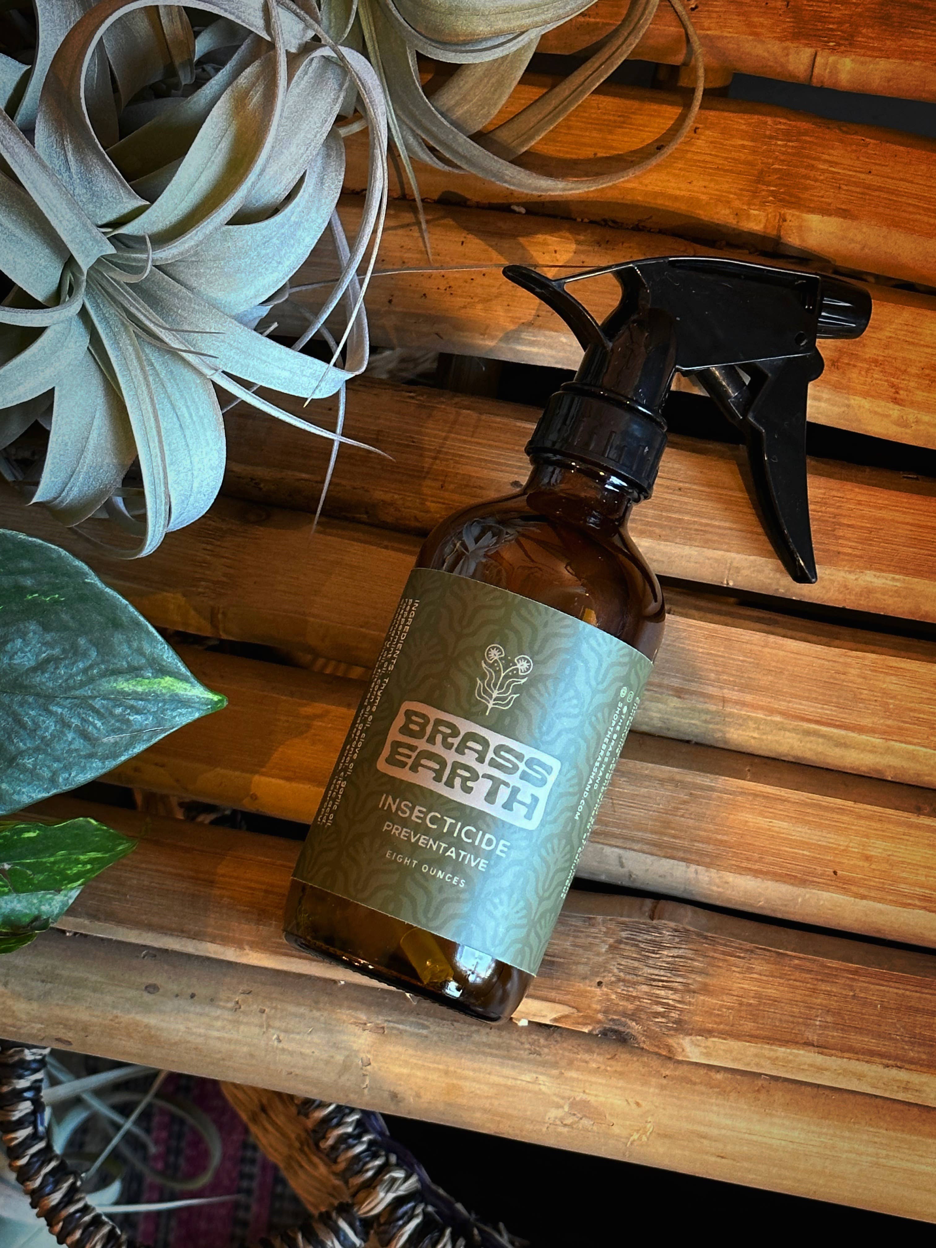 Brass Earth - Wholesale Anti-muggenspray - Natuurlijk insecticide voor kamerplanten