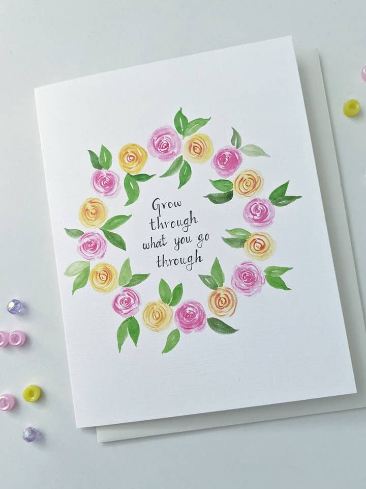 Cresci attraverso ciò che attraversi Biglietto di auguri| Occasionale per la vendita all'ingrosso da parte di Artcolorworks