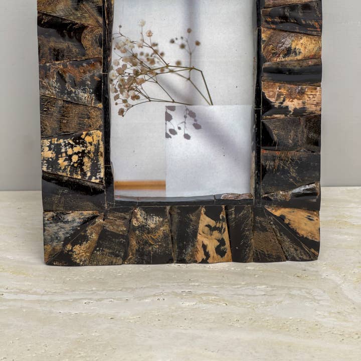 India Handicrafts Inc - Wholesale Picture frame - Horn Photo Frame Tapper 4x62