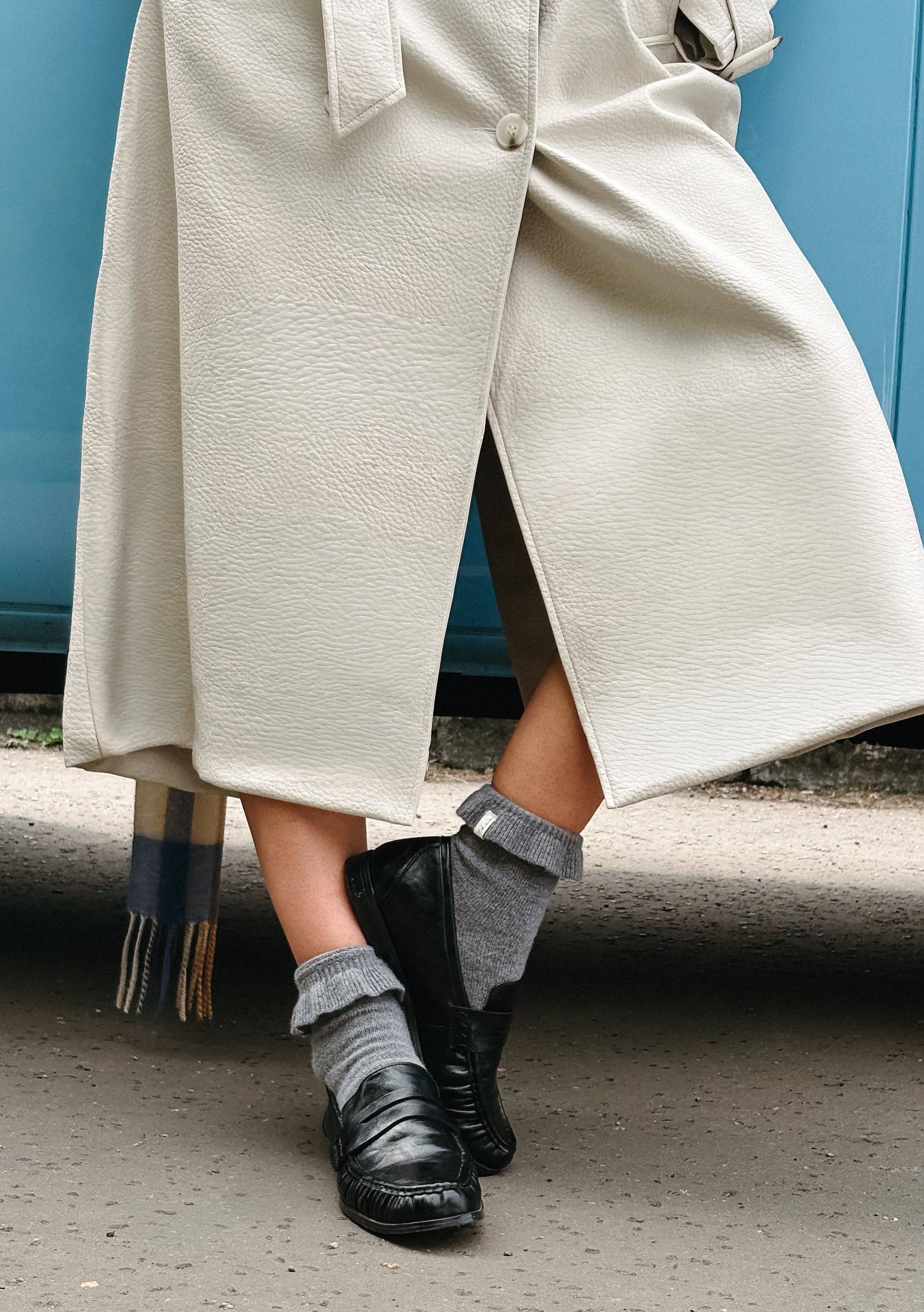 TBCo – wholesale Socks – Women's – Merino Wool Socks in Charcoal Frilly2