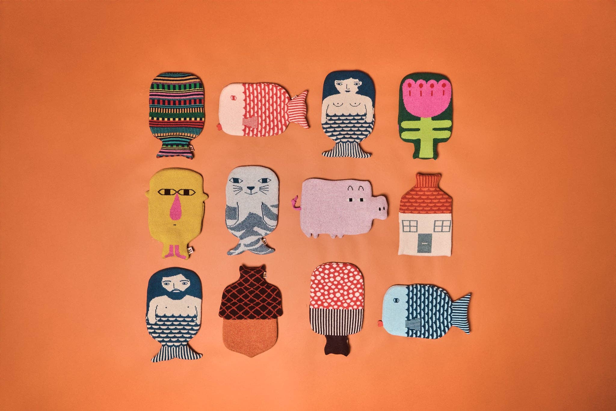 Donna Wilson - Wholesale Warm/koud kompres - Multistrepen warmwaterkruik - nieuwe kleurvariant3