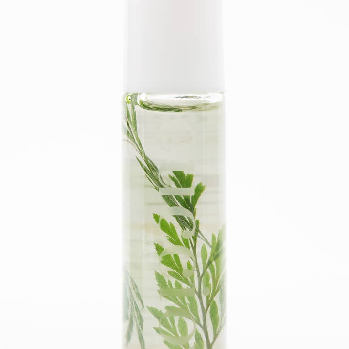 Cuccio - Wholesale Cuticle oil - Boxed Cuticle Oil Roll-On | California Collection3