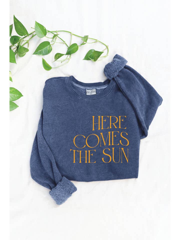 OAT COLLECTIVE - Wholesale Graphic Sweatshirt - Women's - HERE COMES THE SUN Mineral Graphic Sweatshirt