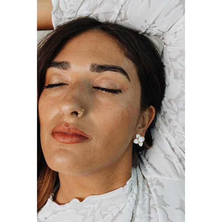 Crowned Free - Wholesale Stud/Post Earrings - Biyu Earrings - Made by Survivors1